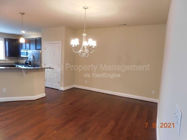 Photo - 8030 Upper Lake Dr
