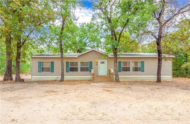Building Photo - 8315 Burleson Manor Rd Unit A