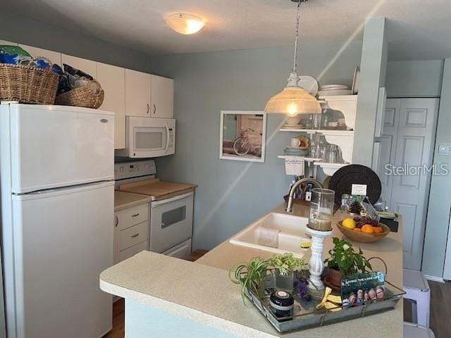 Photo - 850 S Tamiami Trl Unit 123