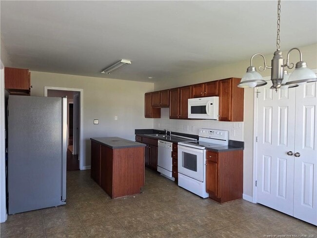 Photo - 1944 Caviness St