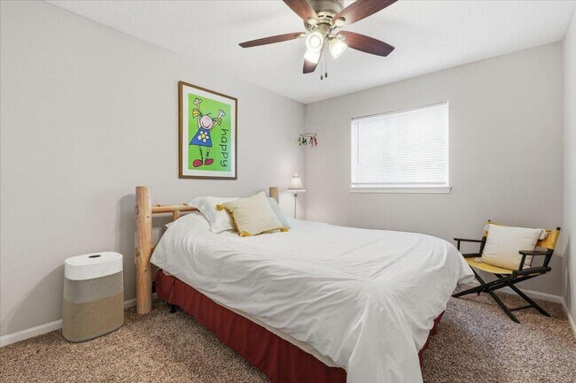 Photo - 1802-1804-1804 Juniper Dr