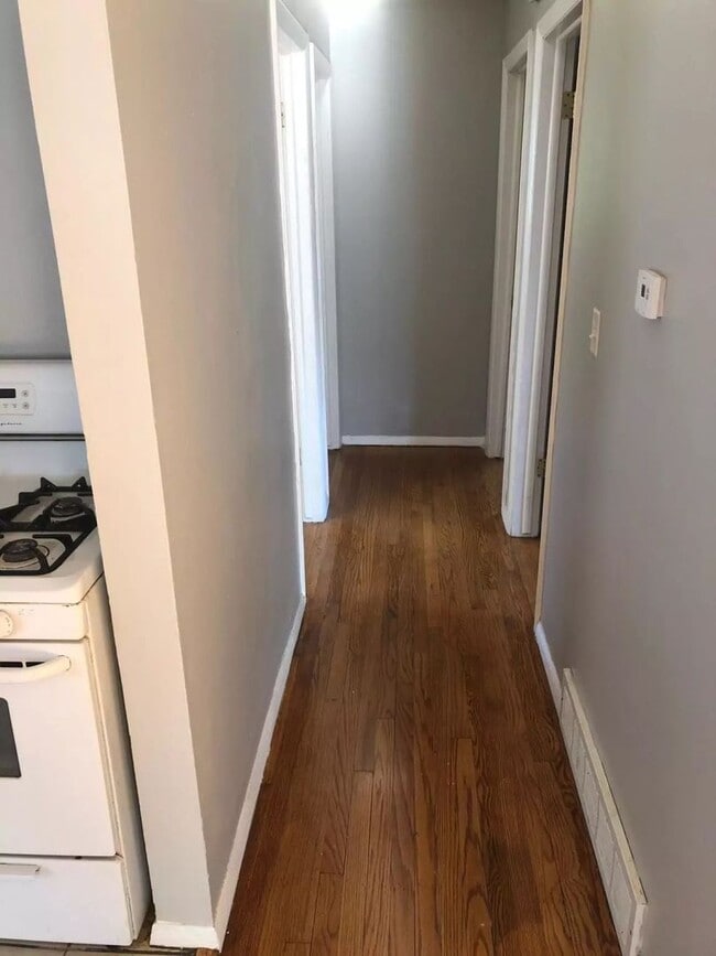 Building Photo - 5405-5407 N 37th St Unit 5407