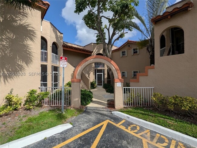 Building Photo - 301 SW 86th Ave Unit 101