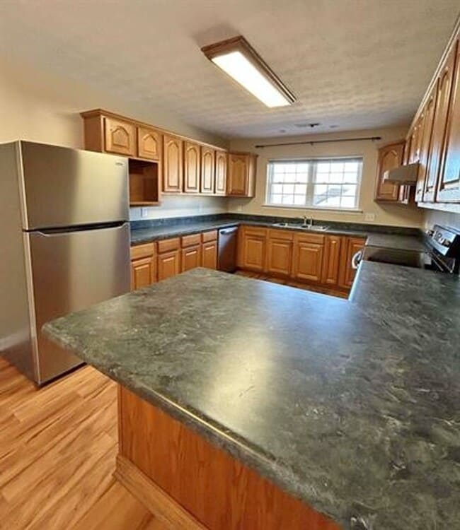 Photo - 3 Bedroom, 2 Bath home.