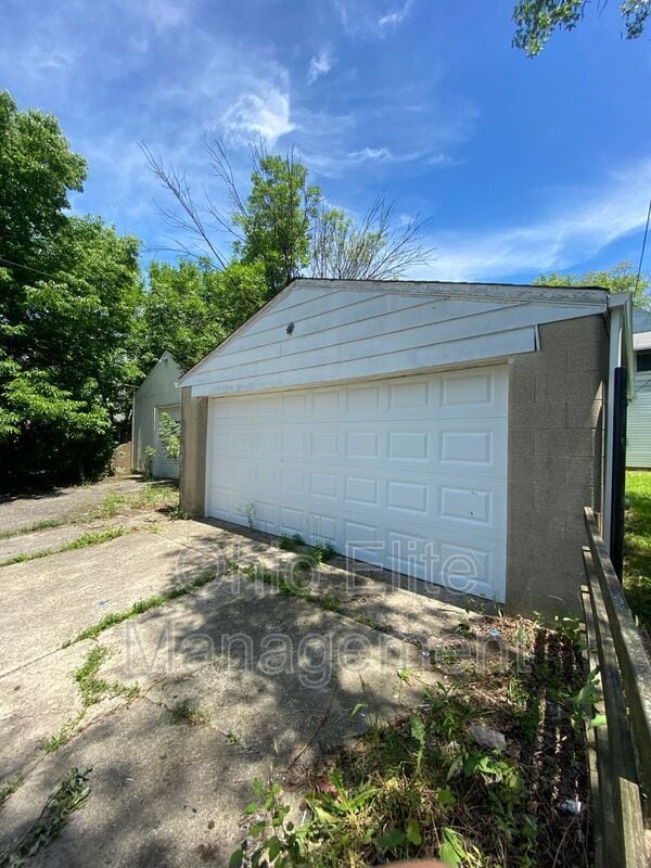 Photo - 2267 Homestead Dr