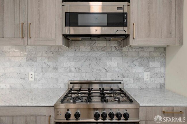 Photo - 401 Harrison St