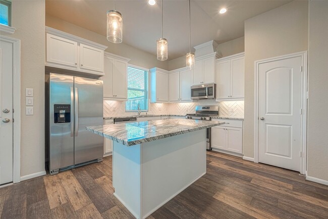 Photo - 16111 Northern Cardinal Ln