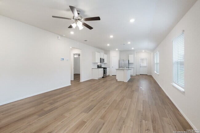 Photo - 3912 Claystone Canyon