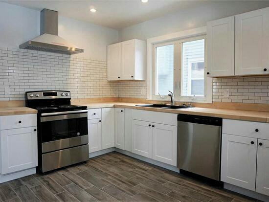 Photo - 19 Ellicott St