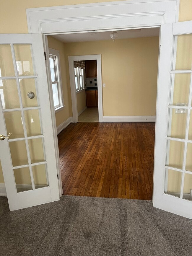 Photo - 2619 Schley St