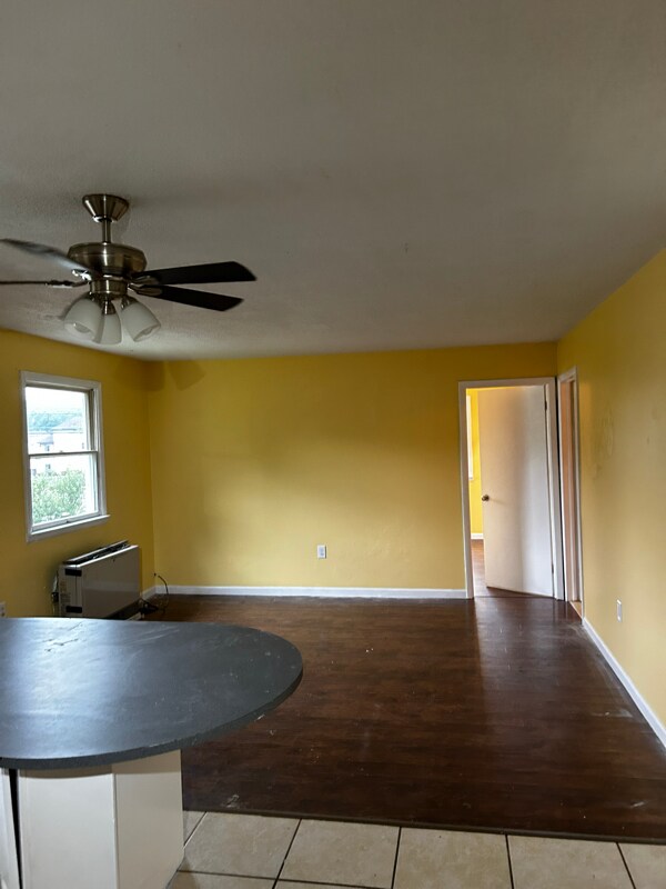 Photo - 417 Main St Unidad 1