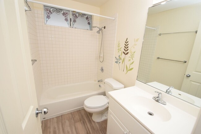 Photo - 113A28 - 98-2009 Kaahumanu Street, Apt. F Unit F