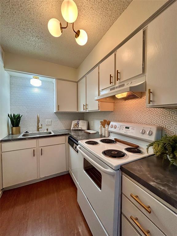 Photo - 4209 Avenue B Unit 206