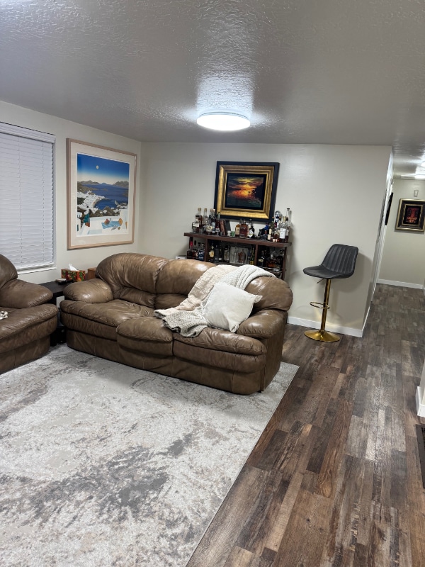 Photo - 4524 Balsam Ave