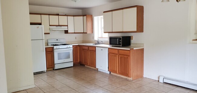 Photo - 371 NY-284 Unit 1