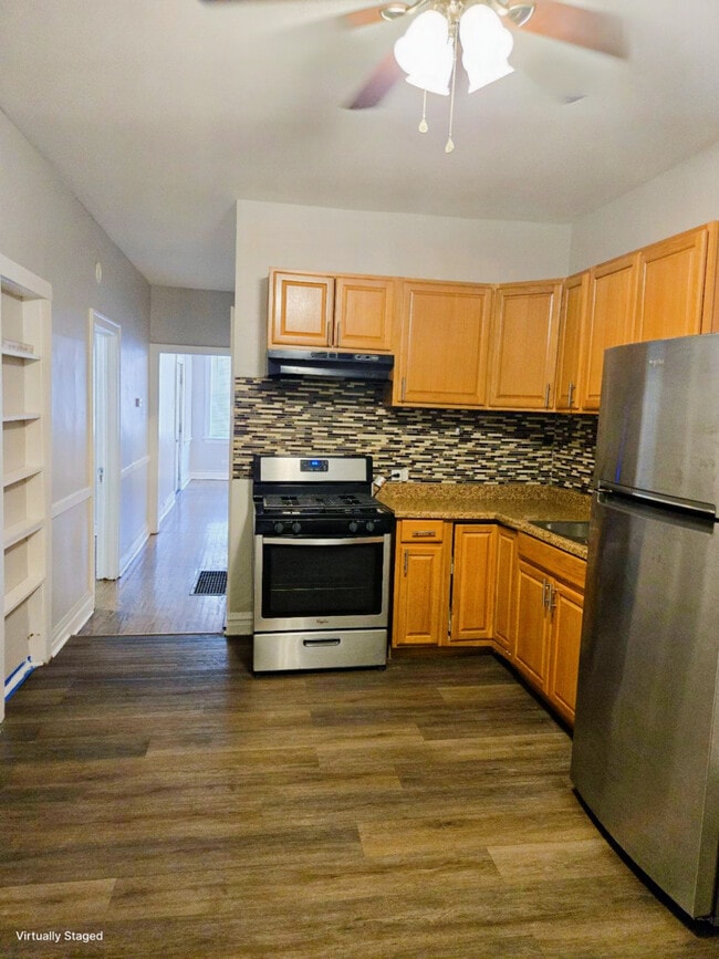 Photo - 6838 S Maplewood Ave Unit 1