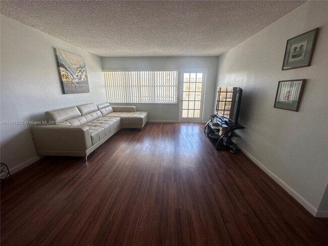 Photo - 401 Golden Isles Dr Unit 603
