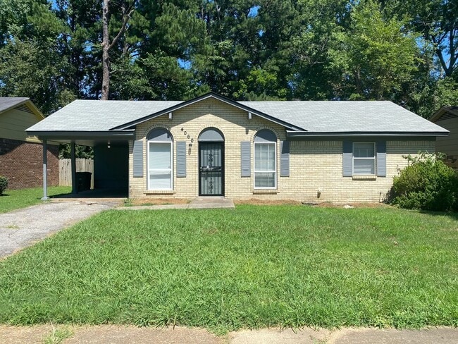 Building Photo - 4060 Stowe St