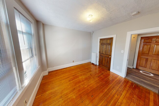 Photo - 5 Elmer St Unit 2