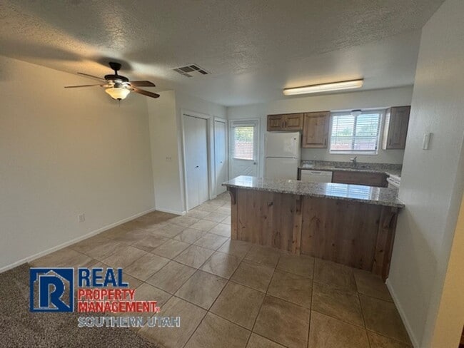 Photo - Colorview Townhome