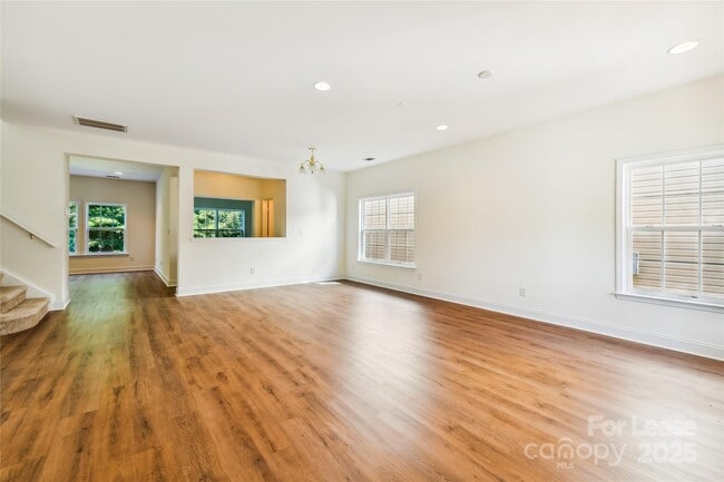 Photo - 15614 Normans Landing Dr