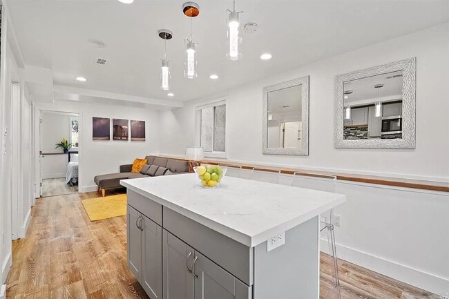 Photo - 1514 Campbell St Unit 1514 Campbell St - LU