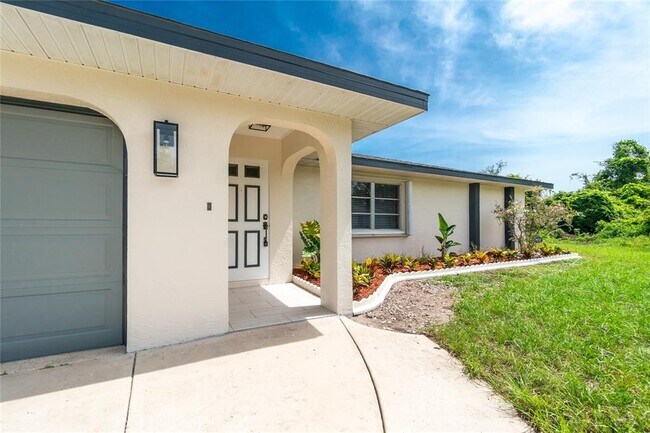 Photo - 1196 Ample Ave