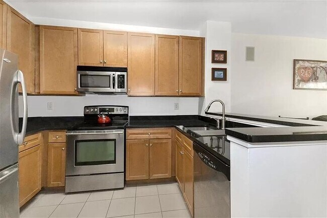 Photo - 26 Ave at Port Imperial Unidad 214 Rental