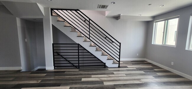 Photo - 2408 Hauser Blvd