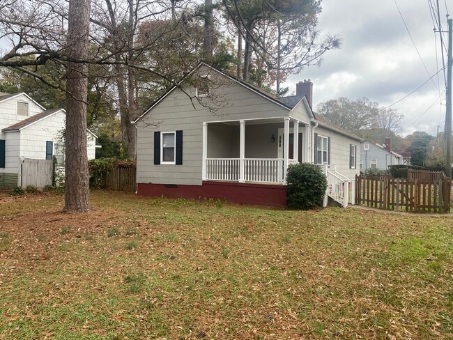 Photo - 940 East Lake Dr