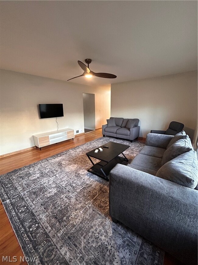 Photo - 8523 Columbia Rd