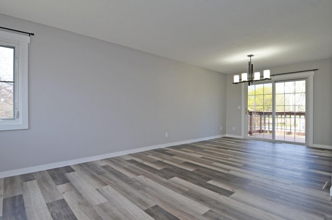 Photo - 9201 Forestview Ln N