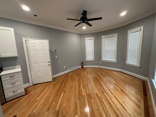 Photo - 388 Somerville Ave Unit 6