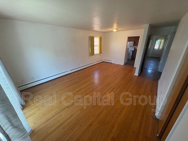 Photo - 189 S Allen St Unit Apt 2