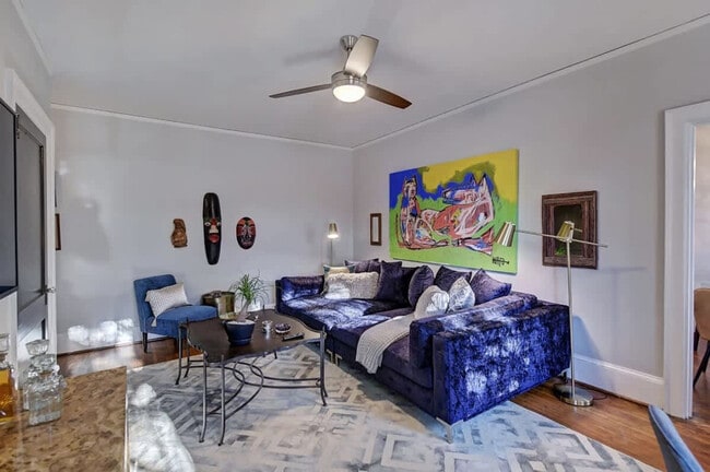 Photo - 518 Lamar Ave Unidad FL1-ID1331054P