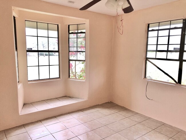 Photo - 13138 Ash Ave