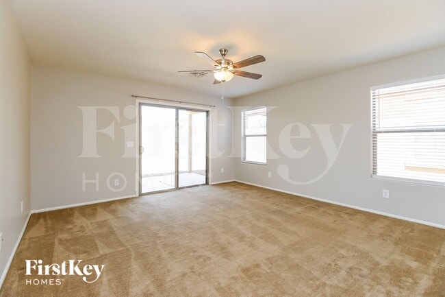 Photo - 1742 E Leslie Ave