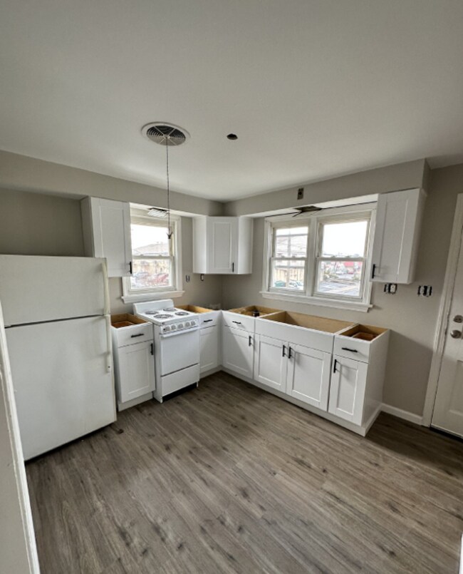 Photo - 1701 E Greenleaf St Unidad Apt# 3