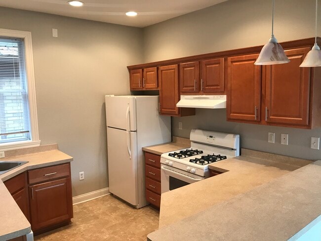 Photo - 3222 N Humboldt Blvd Unit 1 BR