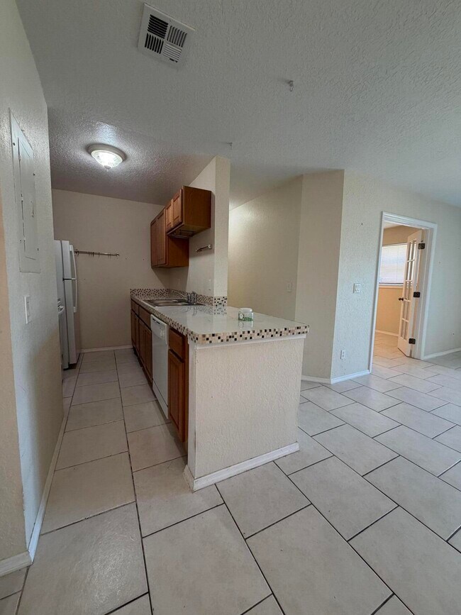 Photo - 220 Columbia Dr Unit 31