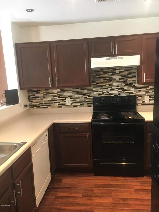 Photo - 5210 E Desert Straw Ln