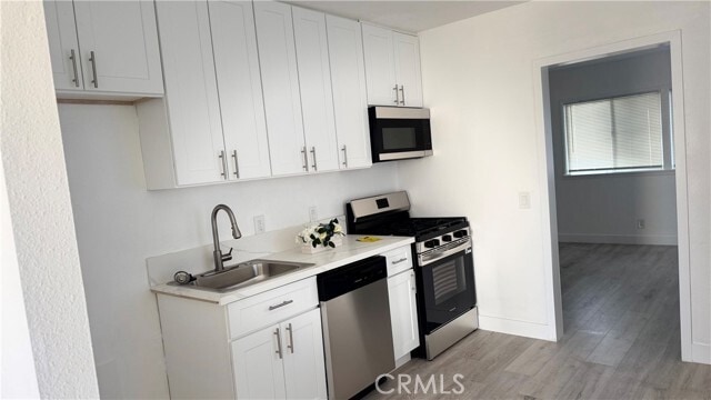 Photo - 810 Jarrow Ave