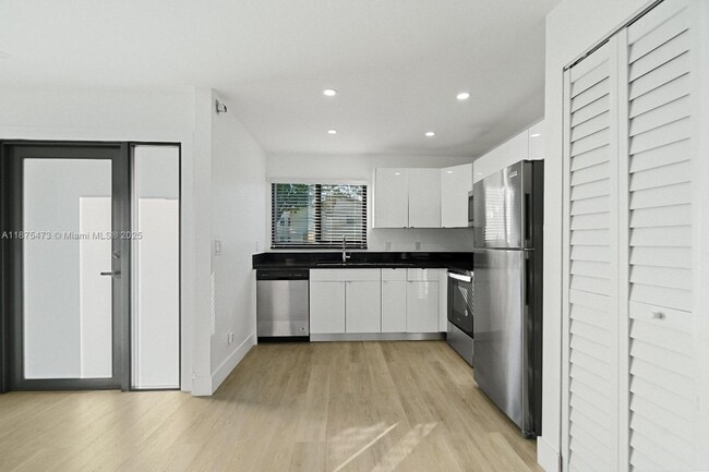 Photo - 4323 NW 115th Ave