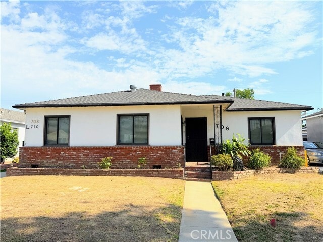 Building Photo - 708 Violeta Dr