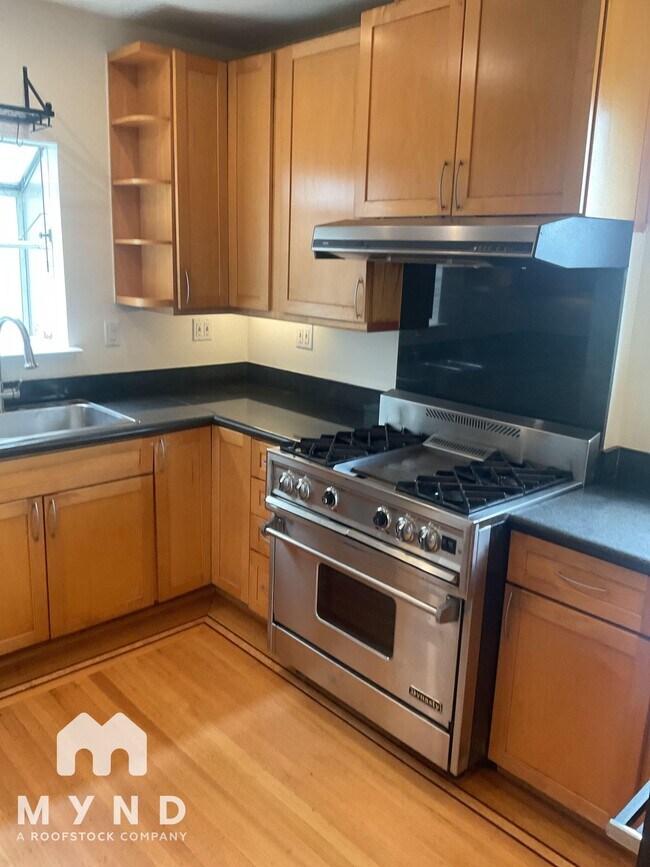 Photo - 626 Grizzly Peak Blvd