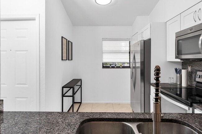 Photo - 3139 Millwood Terrace Unit 230