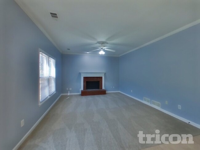 Photo - 2674 Calumet Farm Ln