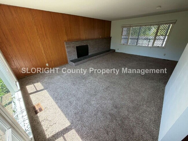 AVAILABLE JUNE - 4 Bed/ 2 Bath SLO Home