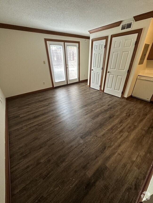 Building Photo - 3502-101 Ivy Commons Drive Unit 101 Rental