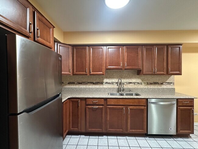 Photo - 1234 Churchill Ct